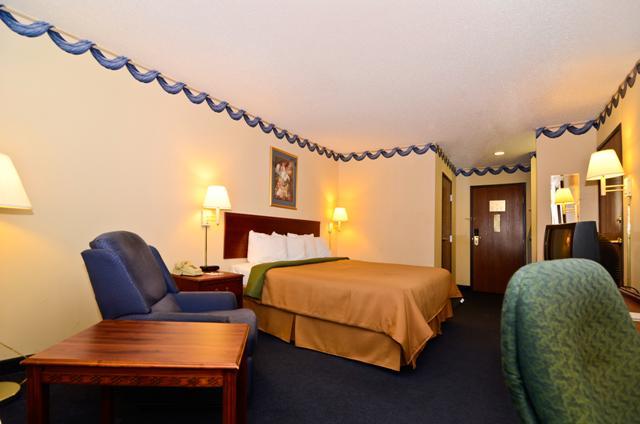 Quality Inn Lewisport Værelse billede