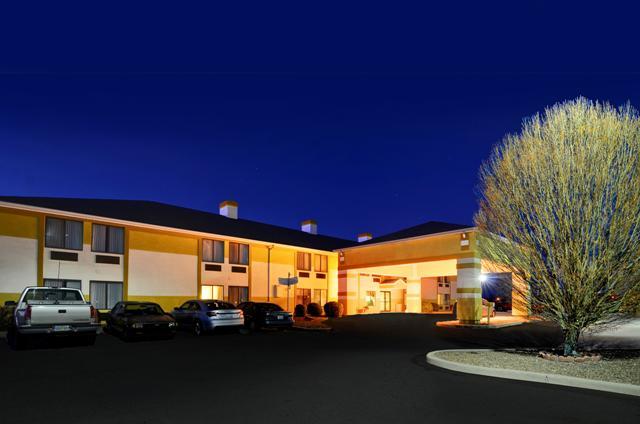 Quality Inn Lewisport Eksteriør billede